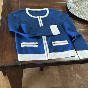 Women sweater